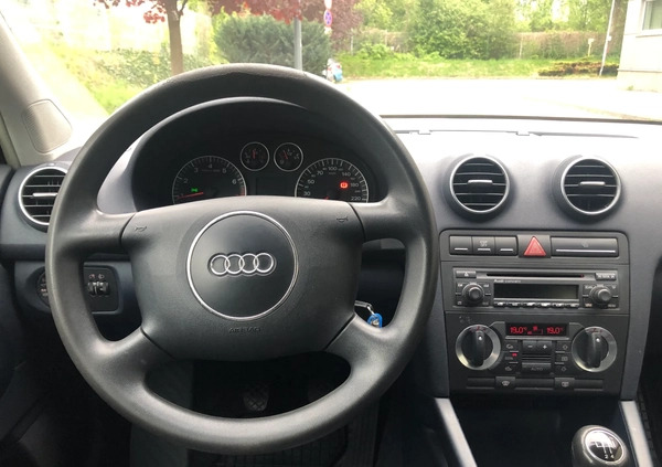 Audi A3 cena 12999 przebieg: 282000, rok produkcji 2003 z Przeworsk małe 92